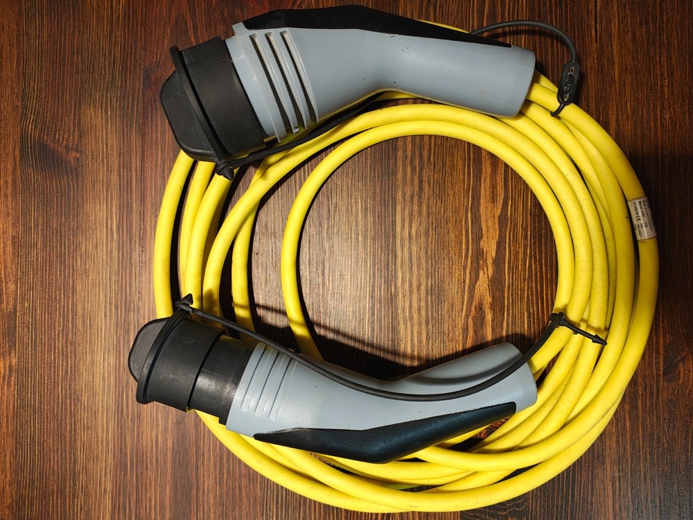 Volkswagen E-Golf Fast ChargE 3phase EV Charging Cable Type 2/Type 2