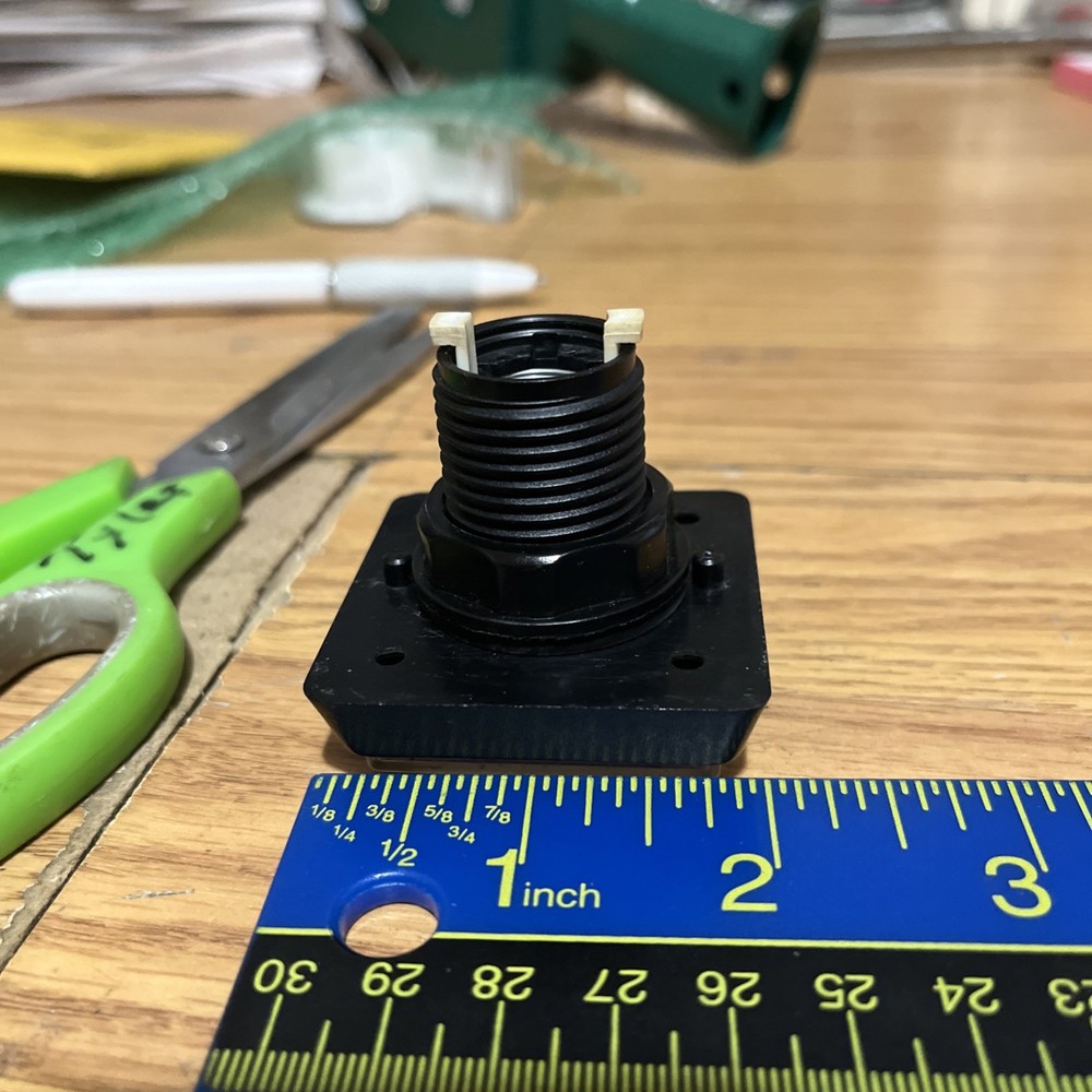 Play 5 Credits Button