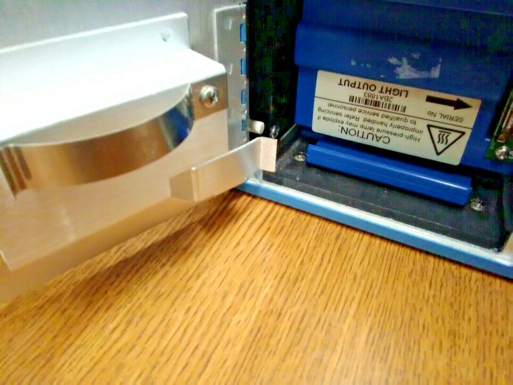 Dyonics Smith & Nephew 300XL Xenon Light Source (C3)