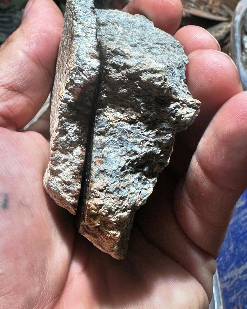 Dinosaur bone rough **hxtled wash split.