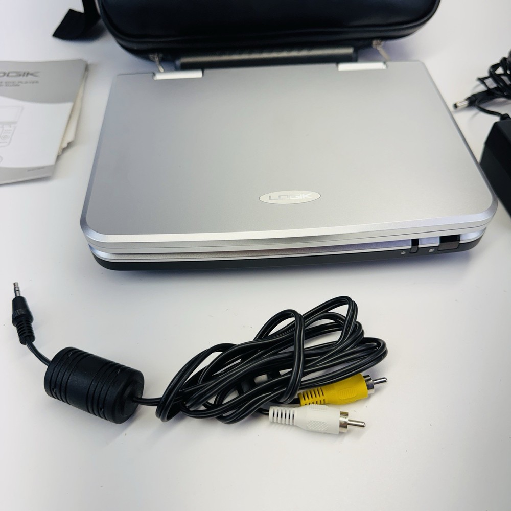 Logic Portable Disc Player DVD player with Screen Protector