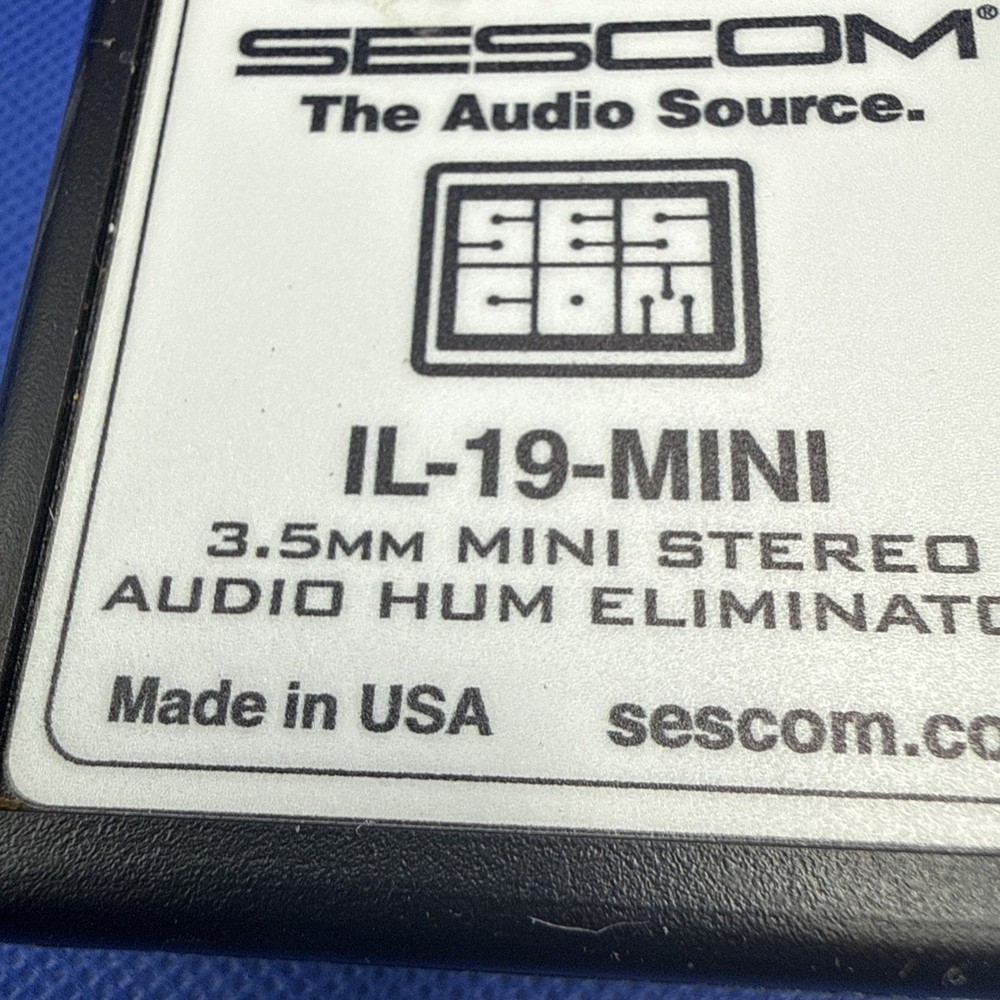Quantity 4 Sescom IL-19-MINI 3.5mm Stereo Mini I/O Hum Eliminator