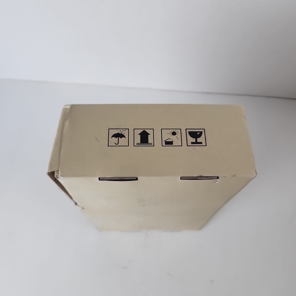 KVM Switch 2 Monitors 2 Computers 4k 144hz Extended Display HDMI