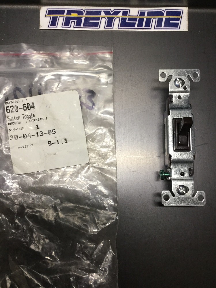 NEW, COOPER, 620-604, TOGGLE SWITCH, 1301-7B. (21C-4)