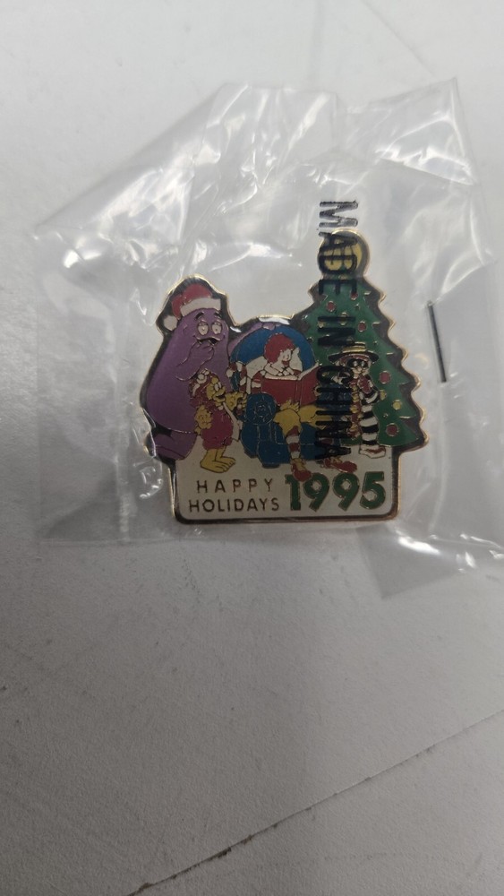 McDonald's- 1995 Happy Holidays Enamel Pin