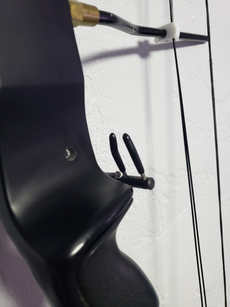 Robin Hood Compound Bow and Archery Target