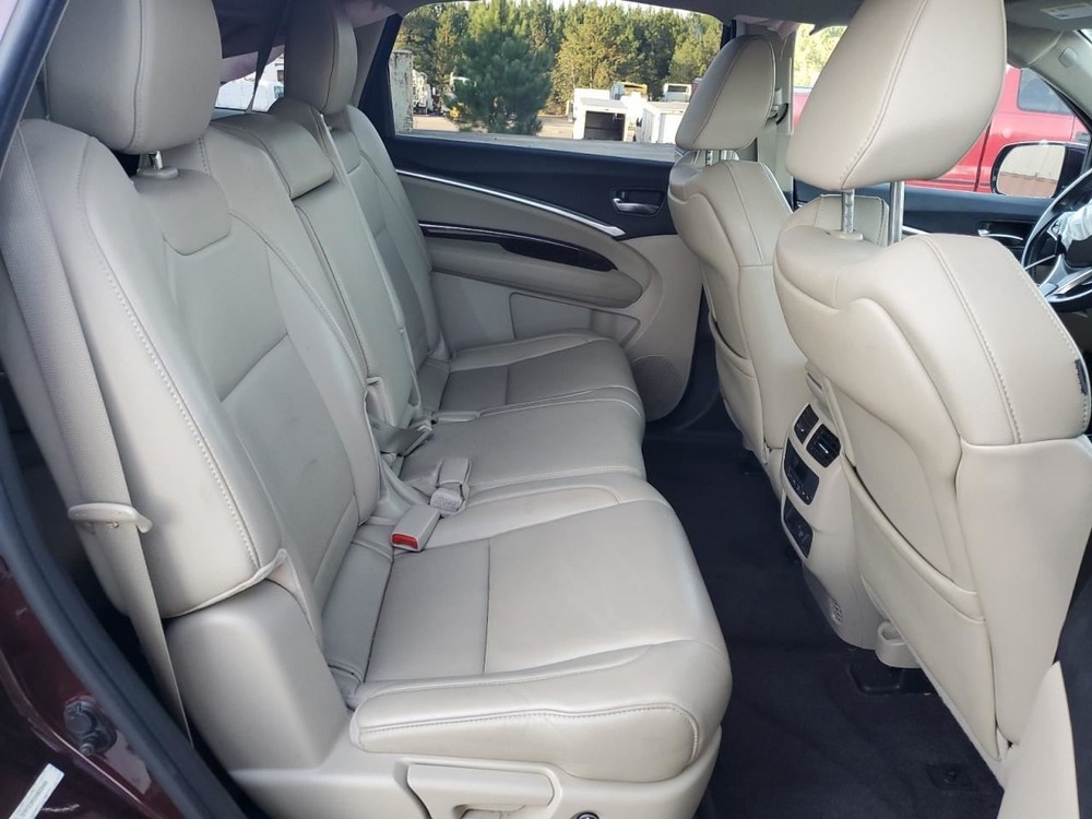 MDX 2017 Glove Box 4973954