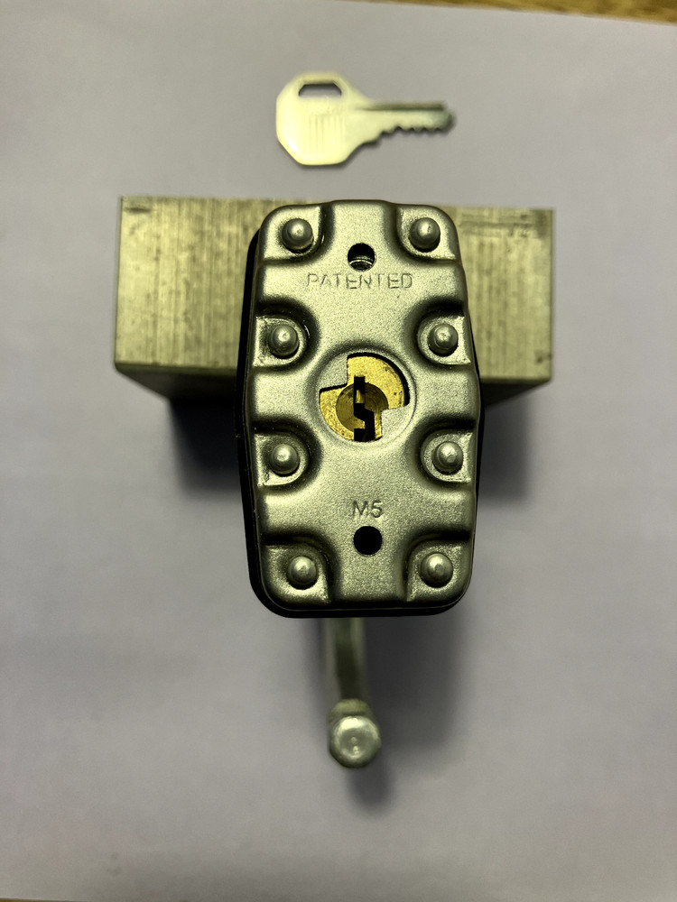 Master padlock with one key. Never used.