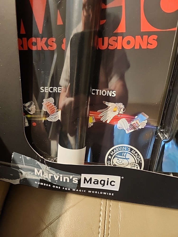 Marvin's Magic Ultimate Magic 400 Tricks & Illusions The Complete Magic Show