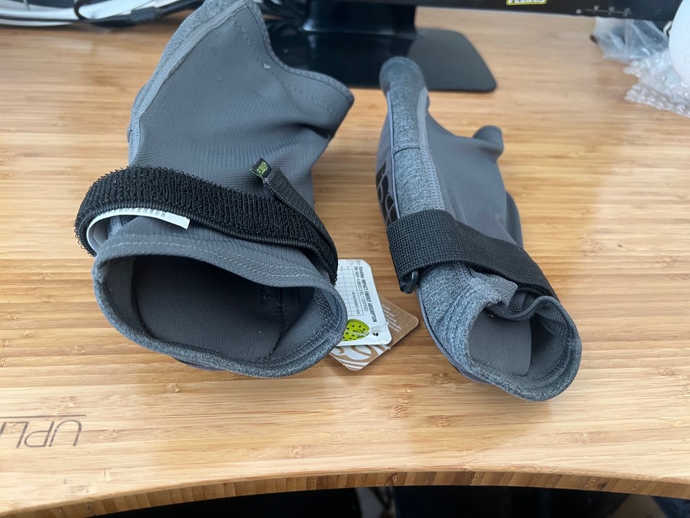 iXS Carve Evo+ Elbow Pads: Gray MD