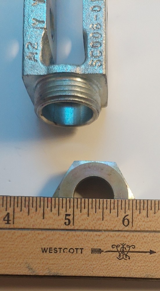 SC006-01 SLACK ADJUSTER . New / Unused