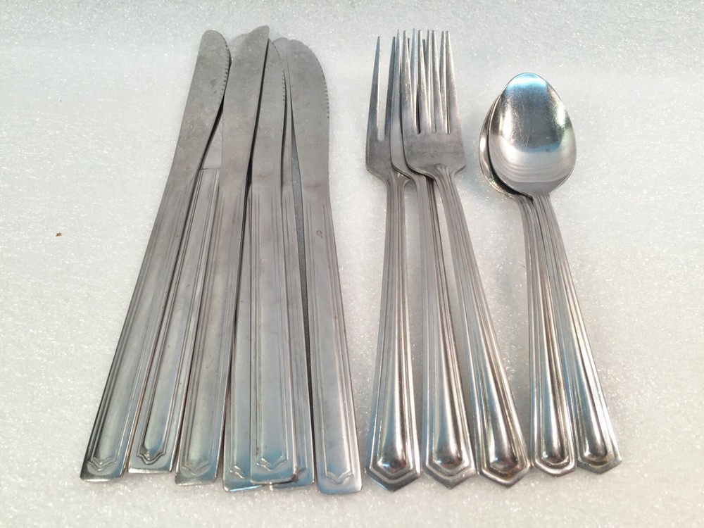 DELCO Stainless Japan 12 Assorted Pieces
