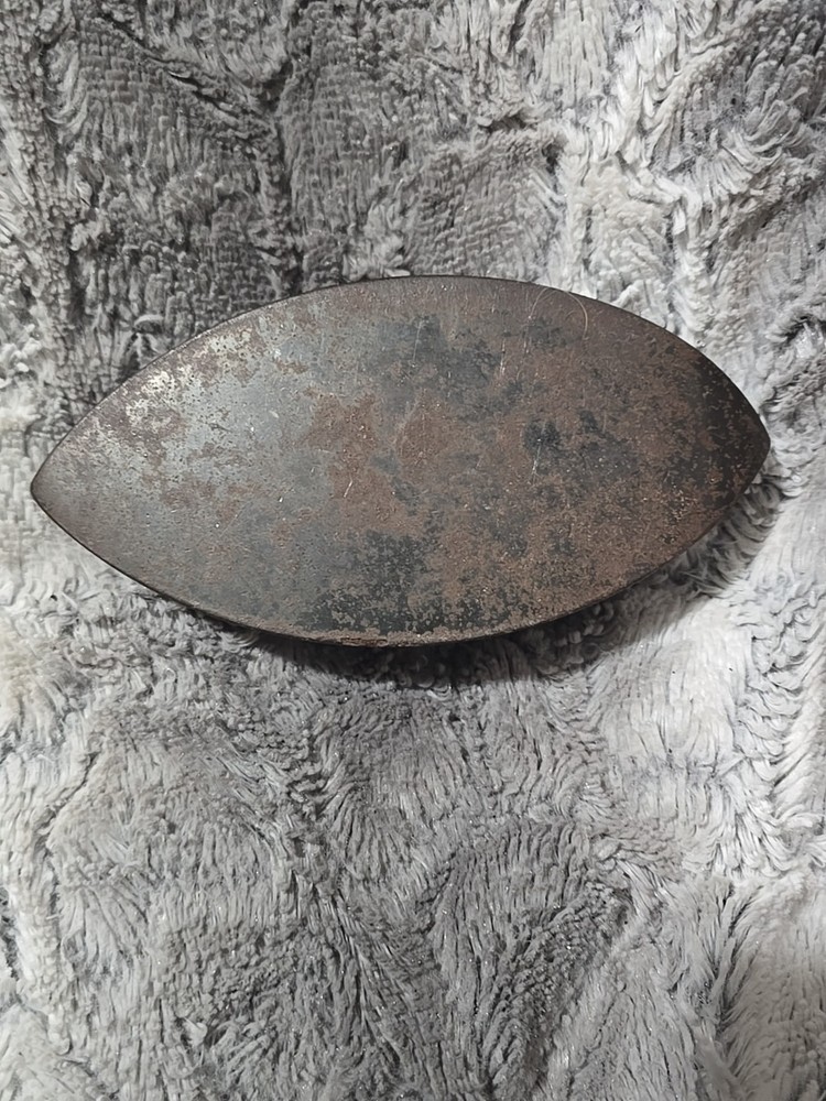 Antique Removable Handle Sad Iron