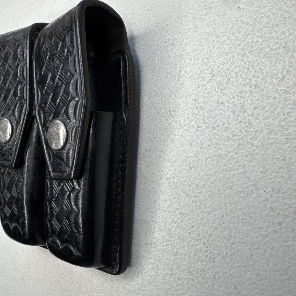 AETCO Basket Weave Leather double magazine 9mm pouch