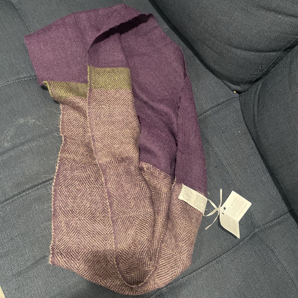 Peruvian Andean Collection 100% Superfine Alpaca Handmade infinity Scarf