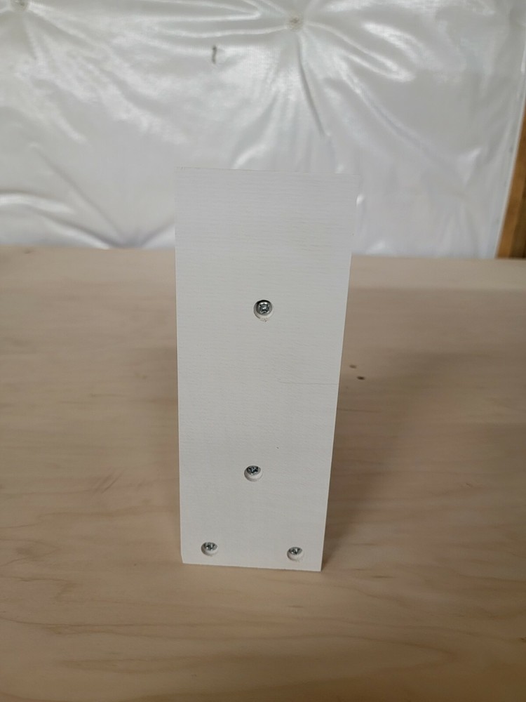 White Bar Bracket