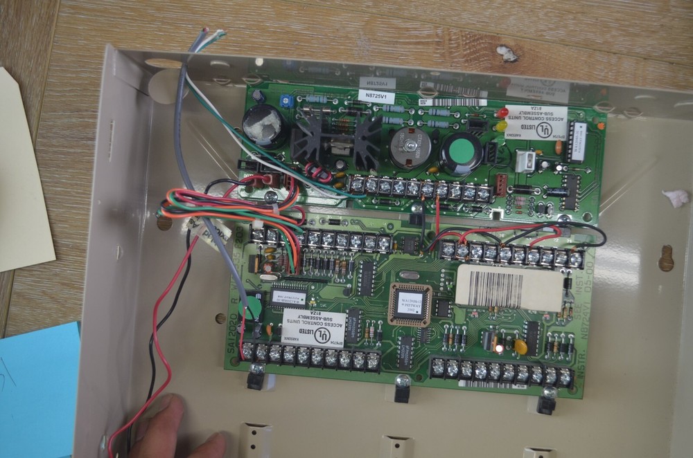 Honeywell PASSPOINT PTDPSU (SA12040) + PTDCM (SA12020) card reader panel