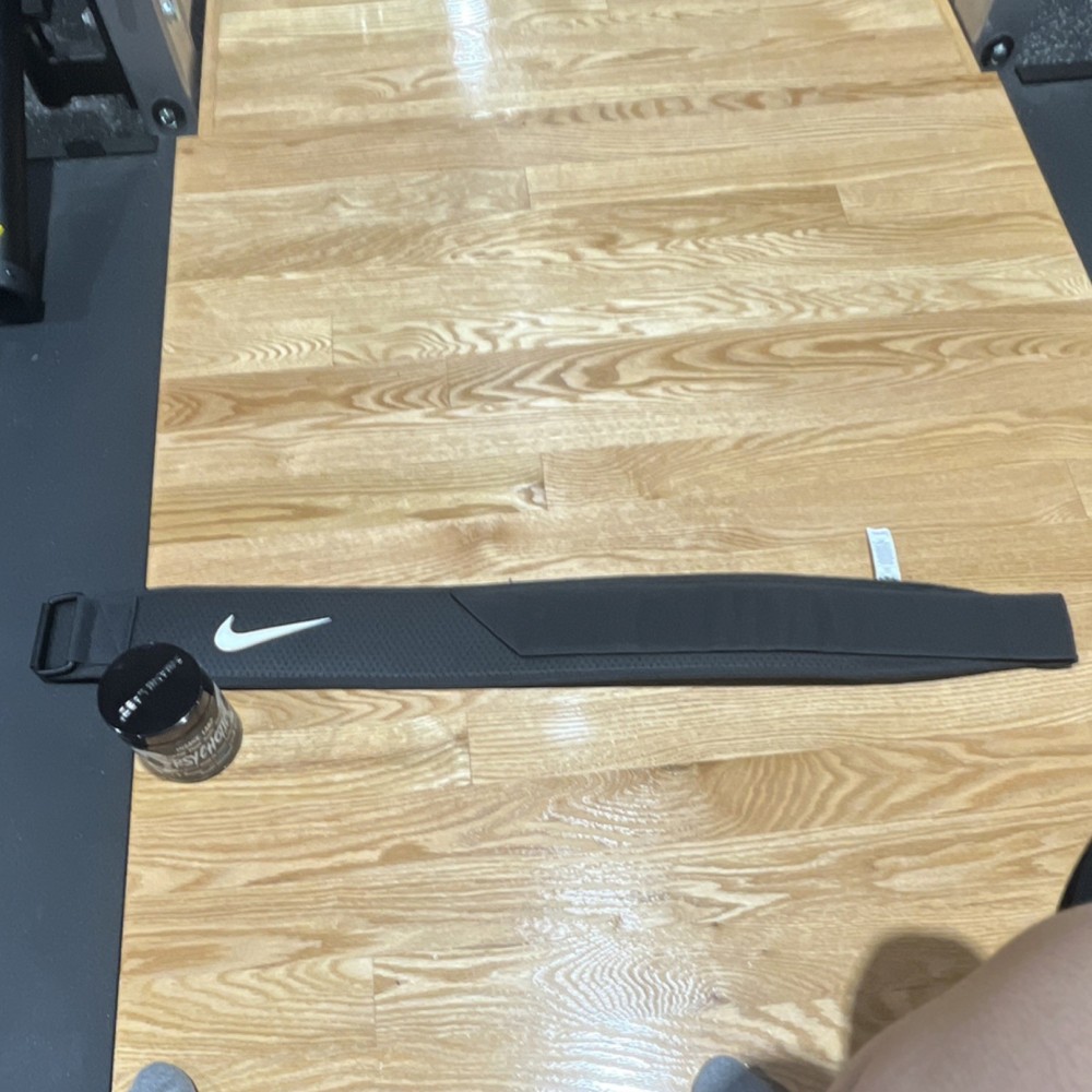Nike Weight Lifting Belt Black XL Polyester Nylon Silicone Hook & Loop