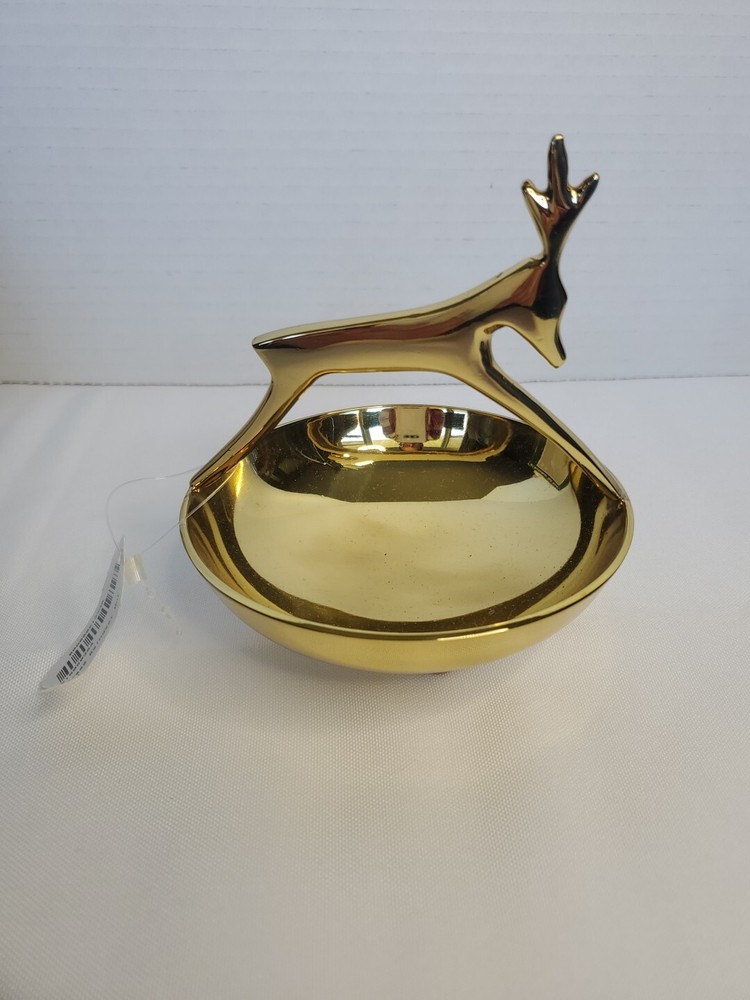 4" BRASS REINDEER NUT BOWL-FOOTED