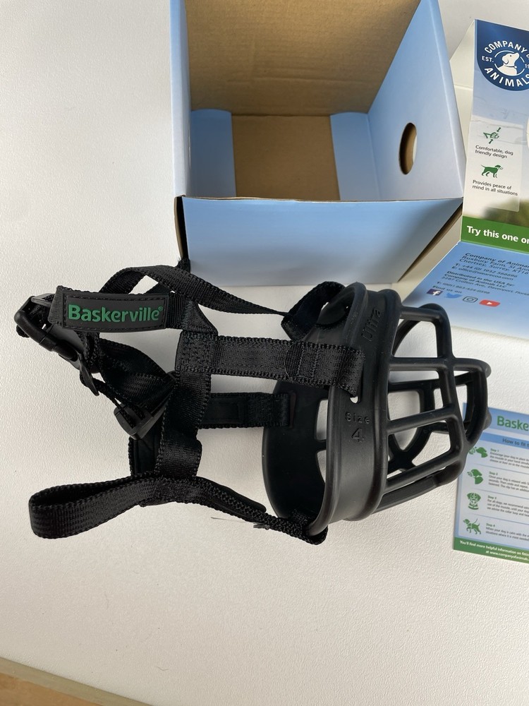 New Baskerville Ultra Basket Muzzle Size 4