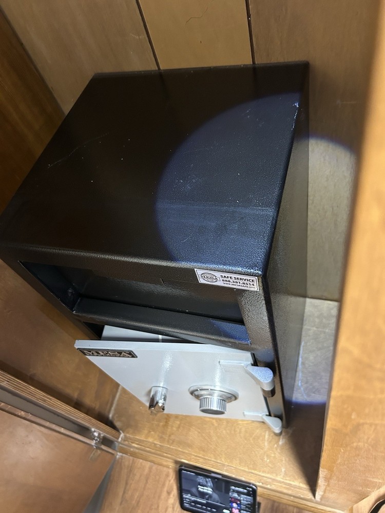 Mesa Depository Combination Safe