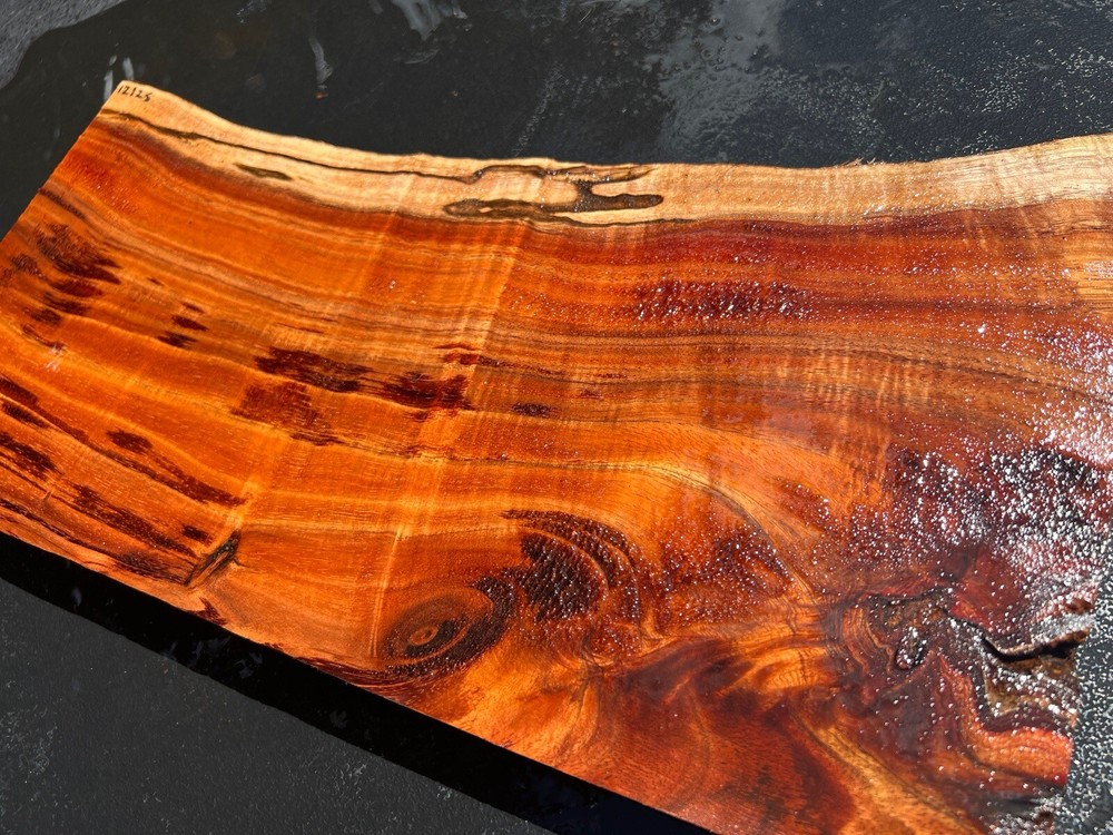 Hawaiian Curly Koa Board #12125