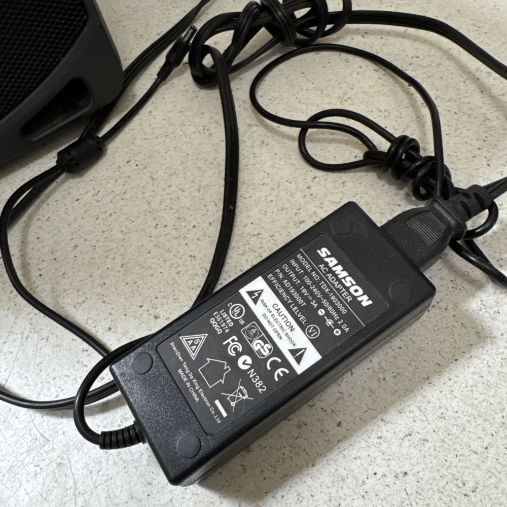 Samson Expedition XP106 Rechargeable Speaker Bluetooth WORKS +PowerCord & Mic