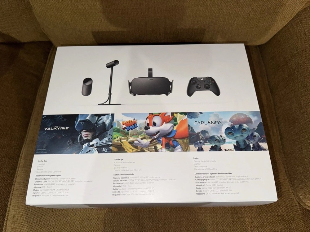 Meta Oculus Rift CV1 VR Virtual Reality Headset System - Black