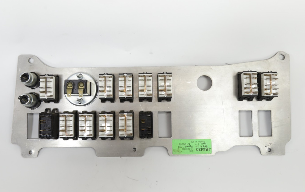 Freightliner M2 106 Dash Instrument Panel | 22-53168-000