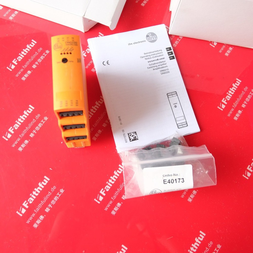 IFM DN0220 Switching Amplifier With PNP or NPN Control New #