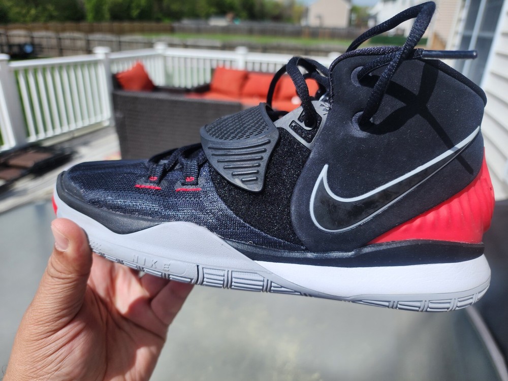 Size 7 (GS) - Nike Kyrie 6 Mid Bred