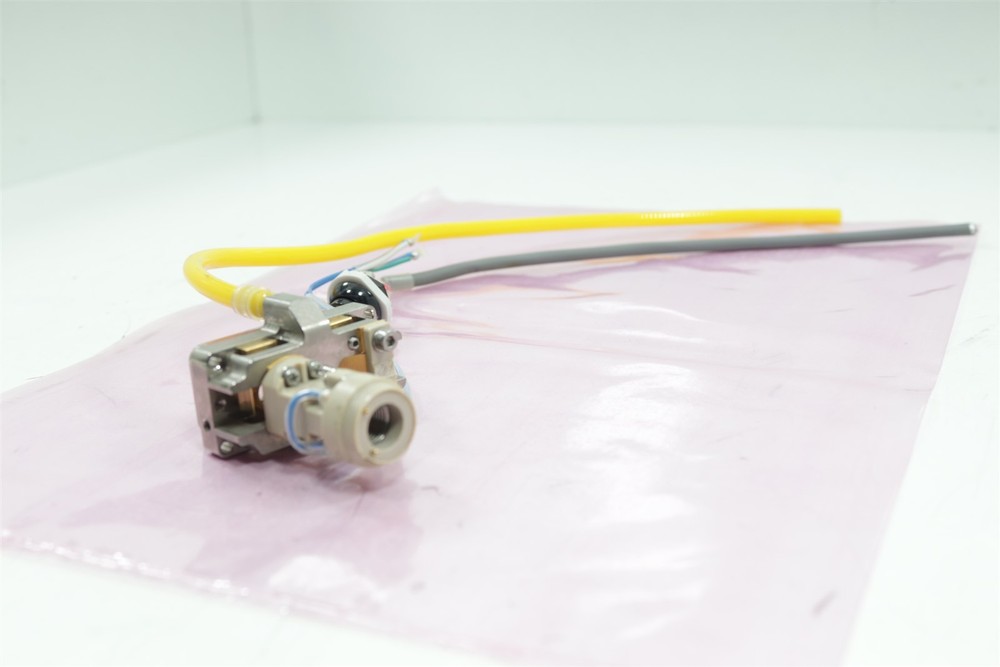 Alma Lasers Harmony XL ClearLift Handpiece Front With Button