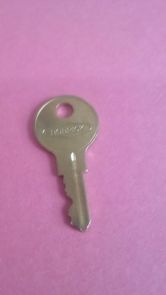 Bobrick Key 352 For Coin Box