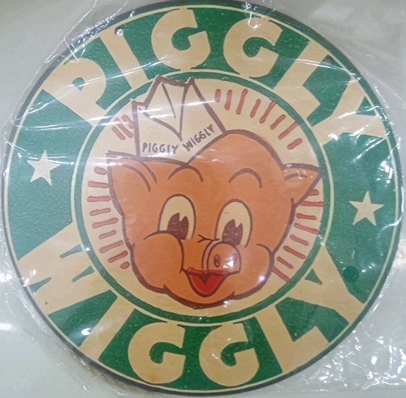 Piggly Wiggly Round Sign Rope Hanger  8"