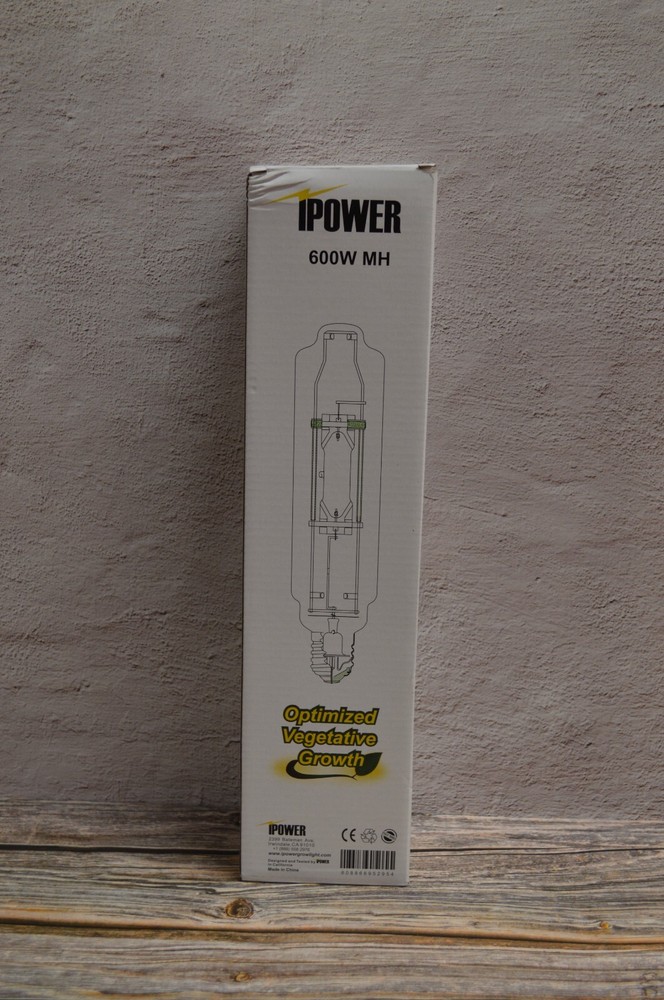 IPower 600W MH Lightbulb Optimized Vegetative Growth Metal Halide Bulb