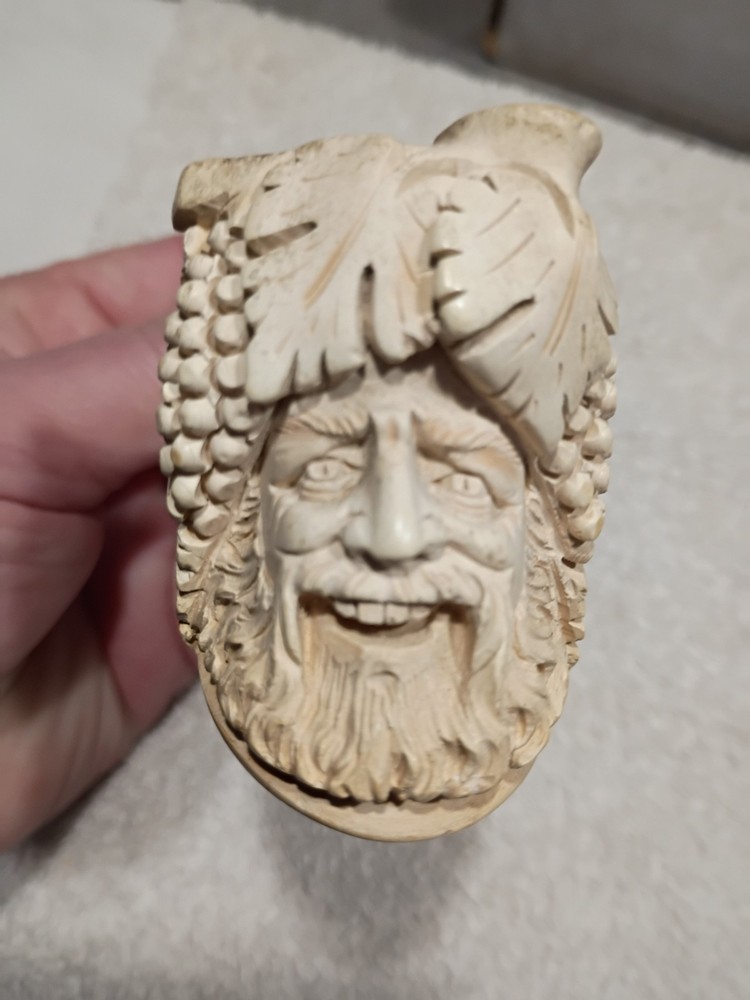 Meerschaum / Bacchus figural smoking pipe