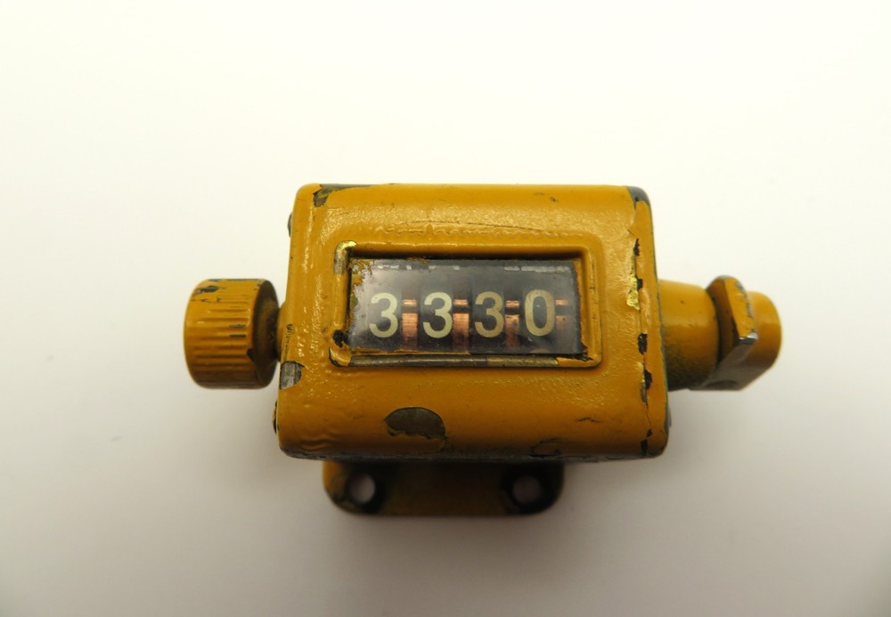 Vintage 4-Digit Veeder Root Counter