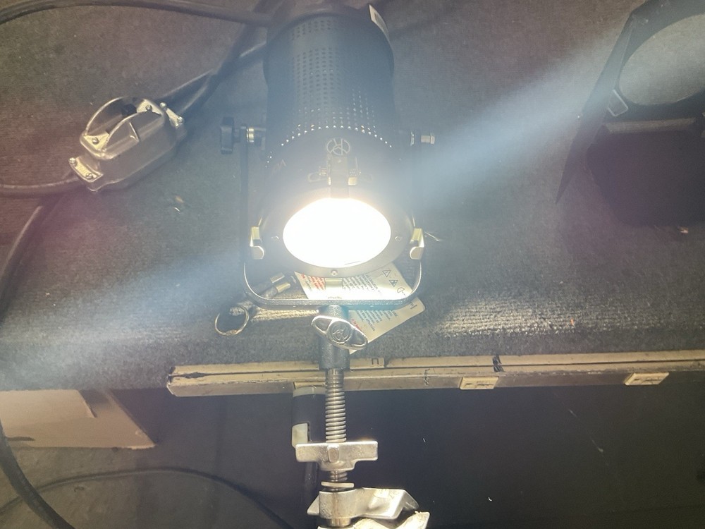 Mole Richardson Type 9161 100W Vari Mole Led Studio Light Barn Door Power Cable