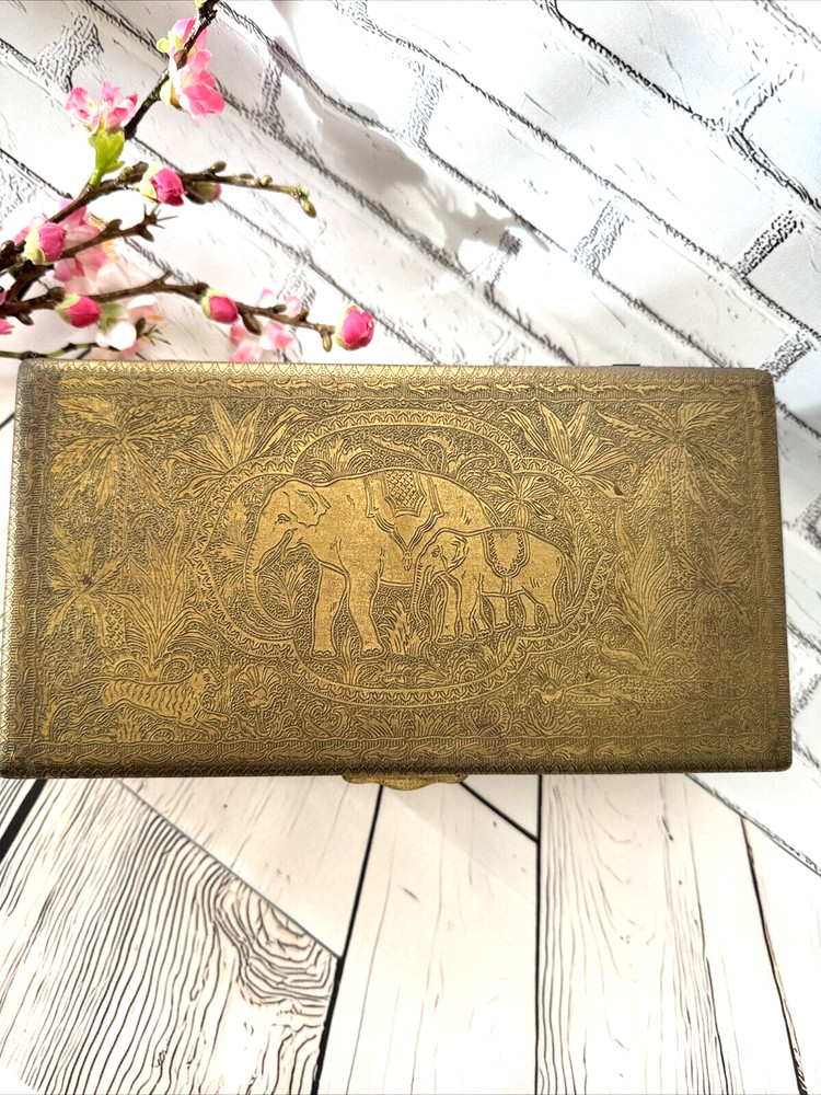 HAND TOOLED ENGRAVED SOLID BRASS STASH BOX CHEST ELEPHANT OX LION ELK HUNTER