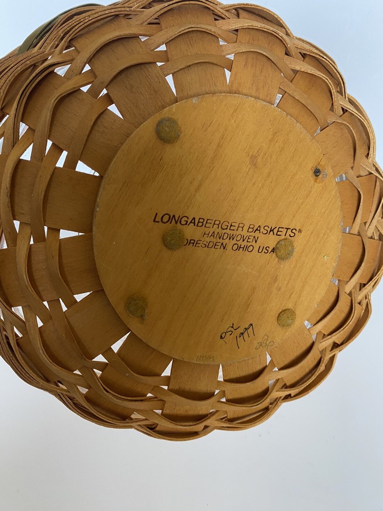 Longaberger 1999 Christmas Collection Popcorn Basket with Plastic Protector