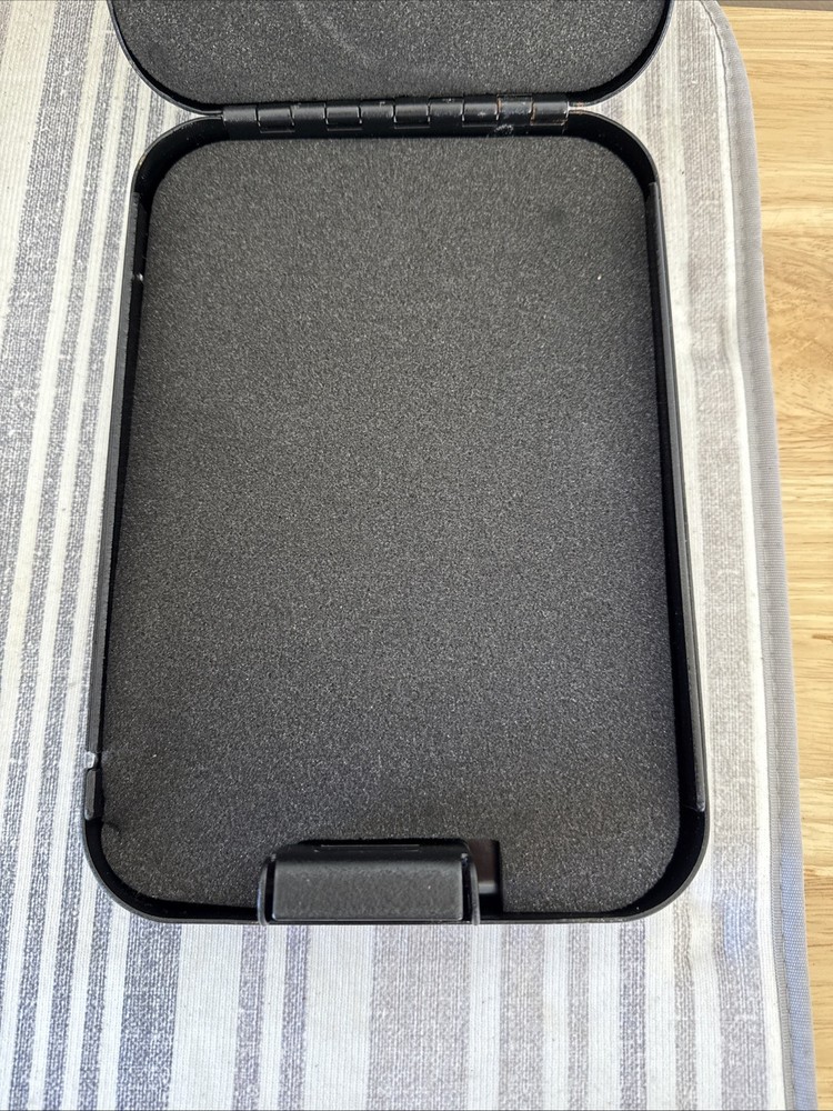 GunVault Nanovault NV300 Code Never Set —Clean -Black