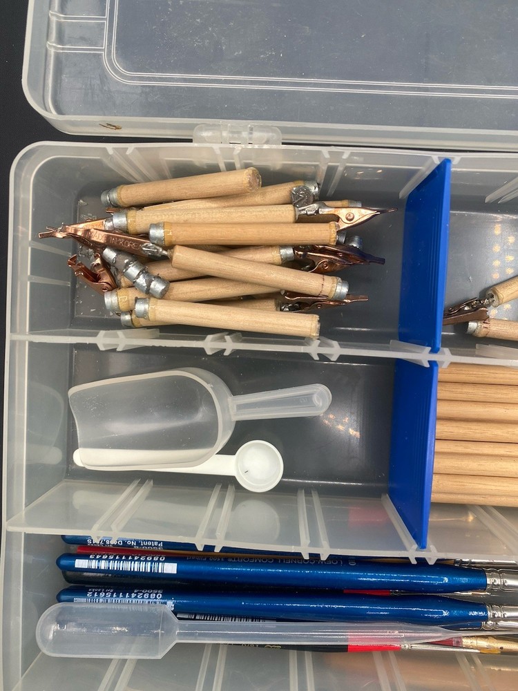 Assorted Modeling Tool Kit Brushes, Picks, Holders With Magnets And More A6