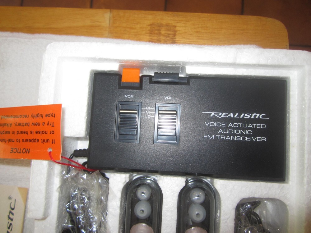 NEW IN BOX Realistic 21-404 Voice-Operated Two-Way Audionic Communication System