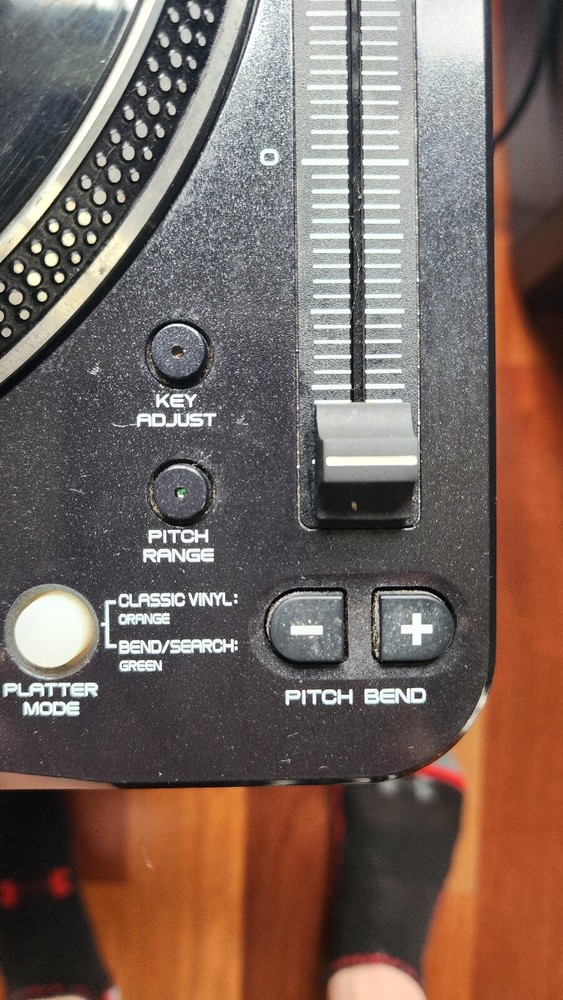 Denon DN-S3700 DJ Turntable CDJ