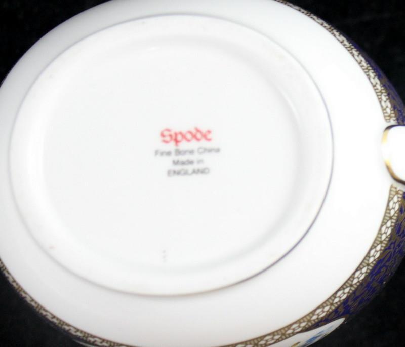 Spode Arundel Creamer Cabinet Collection Y8613