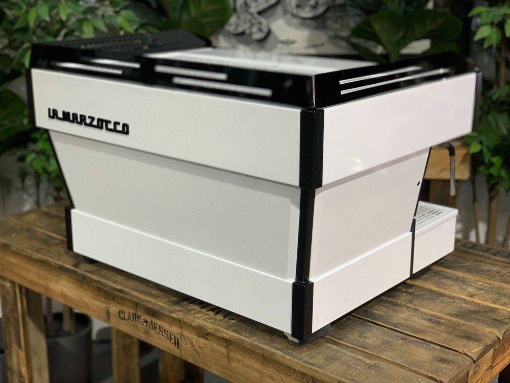 LA MARZOCCO LINEA PB 2 GROUP BLACK & WHITE ESPRESSO COFFEE MACHINE PESADO HANDLE