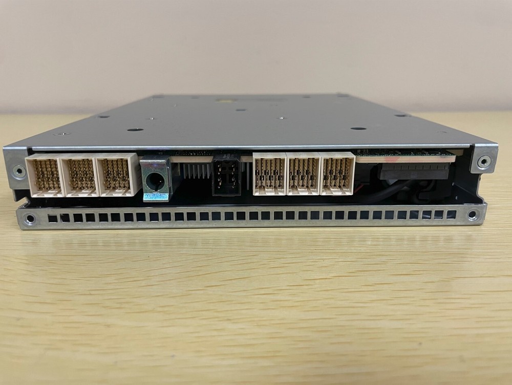 NetApp SAS Disk Array Controller Module 111-01324+E3 SASWWN 1D13C0 FCWWN 1D1380
