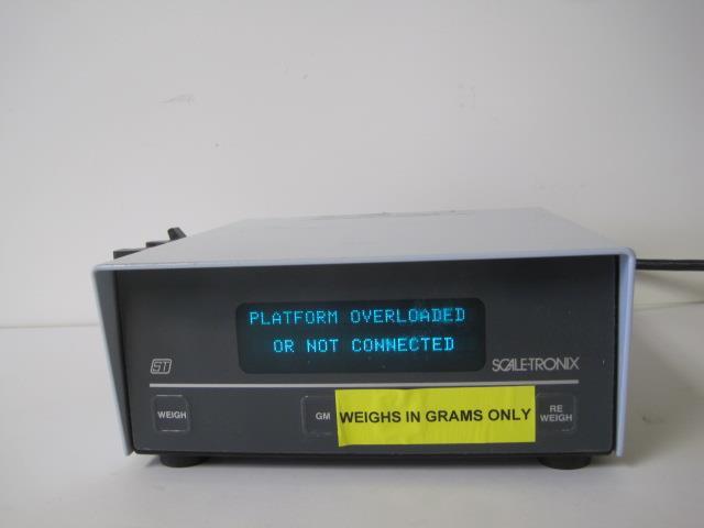 ScaleTronix Digital Infant Lab Scale Module Model 4002 Controller Display Used