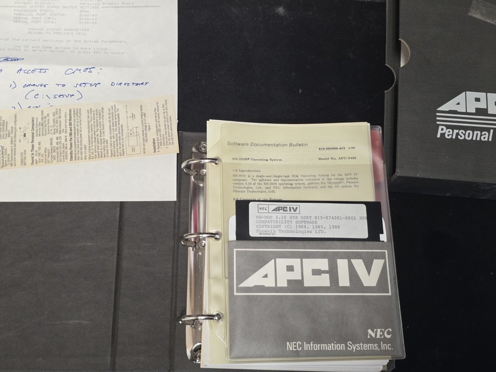 Vintage NEC APC IV Advanced Personal Computer MS-DOS 3.1 Guide & Floppy Disk