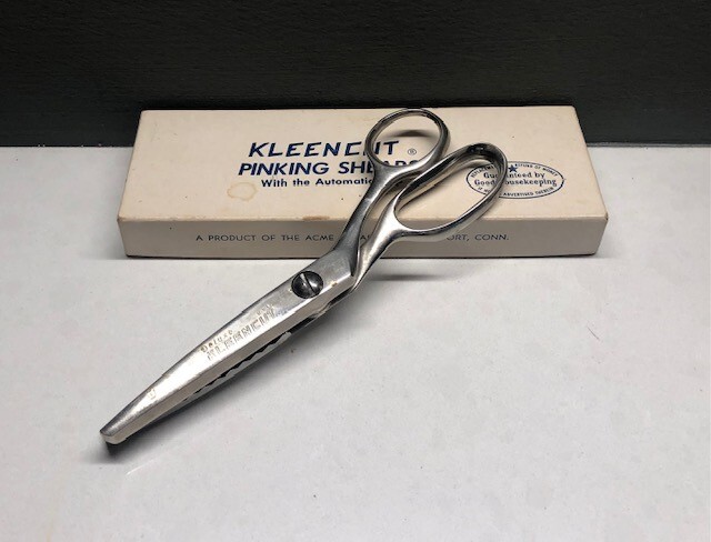Vintage Kleencut Pinking Shears Fabric Scissors with Automatic Stop Original Box